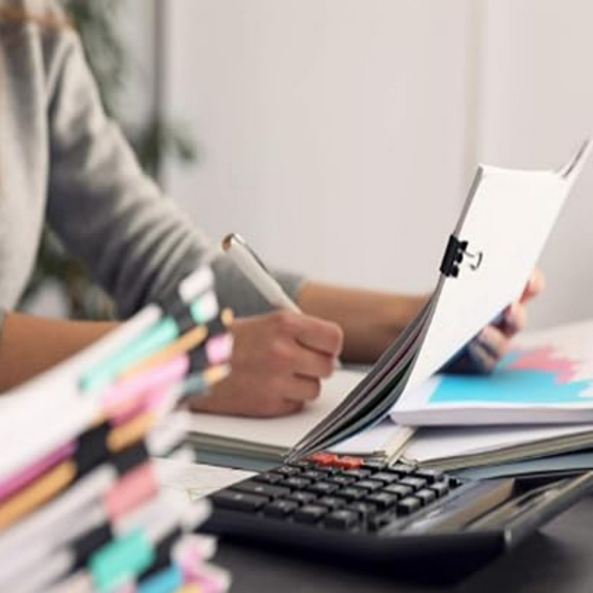 1000 sheets of A4 photocopy paper, A4 white paper, A4 printer paper for commercial and office use (8.27 inches x 11.69 inches), 80gsm, 500 sheets per pack, two packs, banned from sale on Amazon